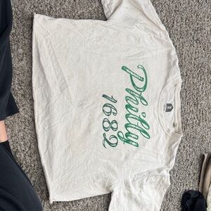 Philly t shirt cropped wide